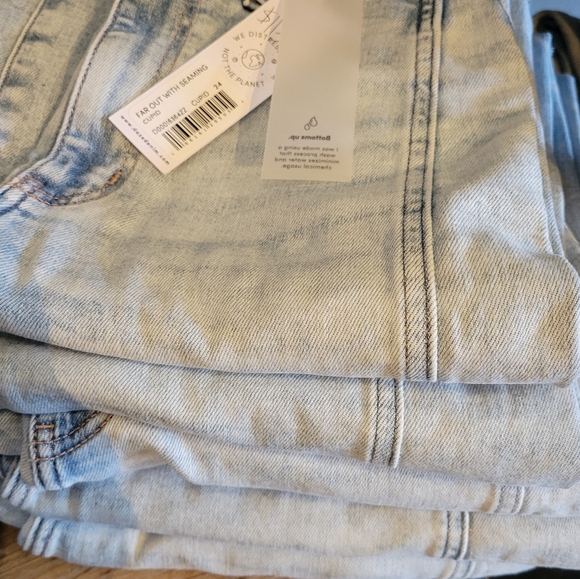 NWT DAZE FAR OUT HIGH RISE W/ SEAMING, VARIOUS SIZES - Picture 5 of 5